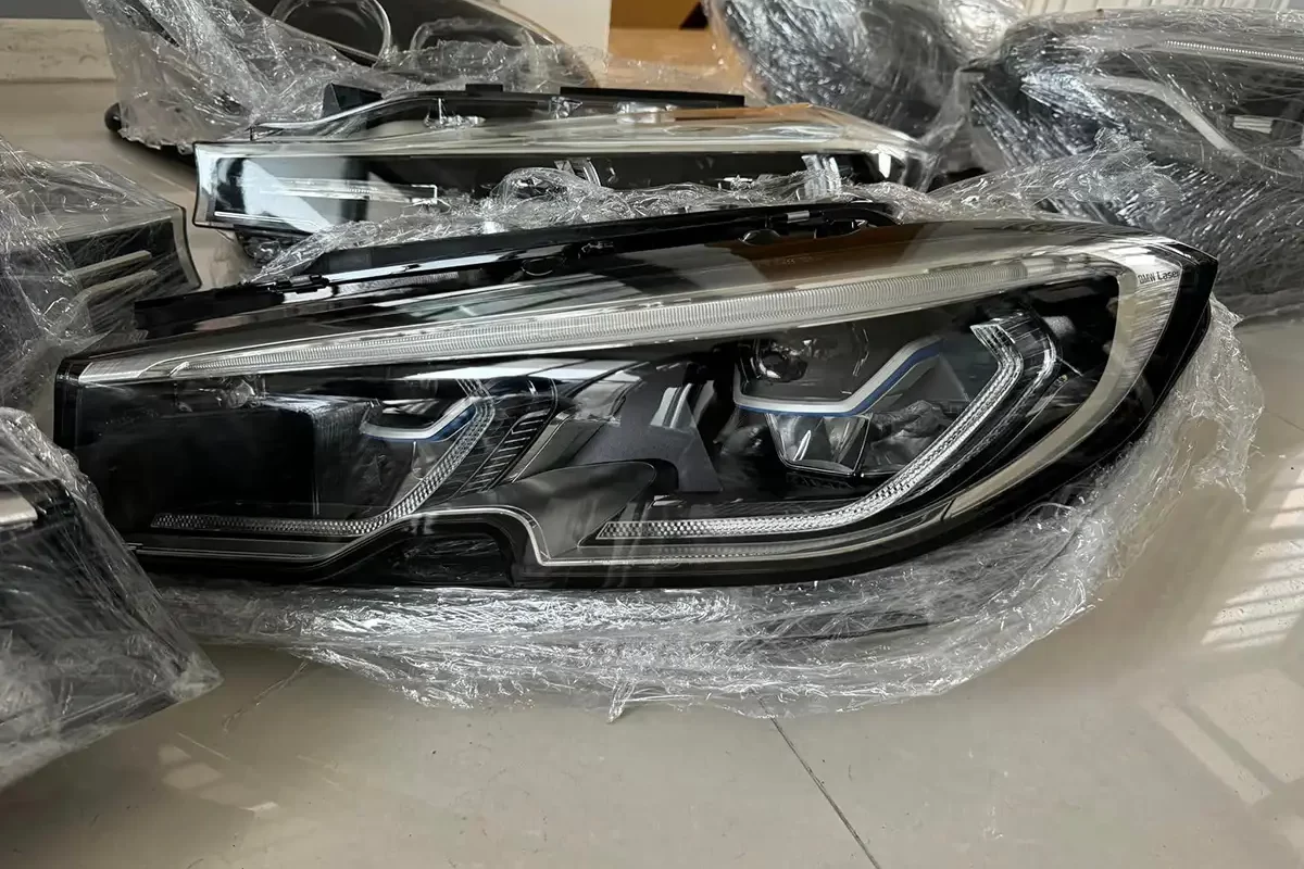 慧達汽車中古零件-台南車燈維修-台南車燈翻新-台南汽車中古零件買賣_products_02